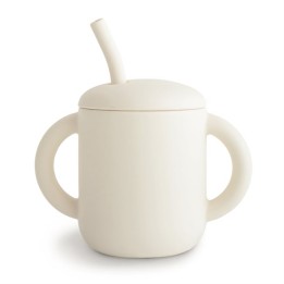 Tasse avec paille