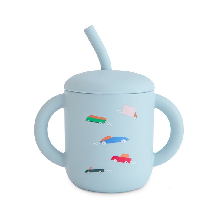 Tasse avec paille