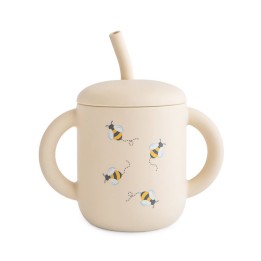 Tasse avec paille