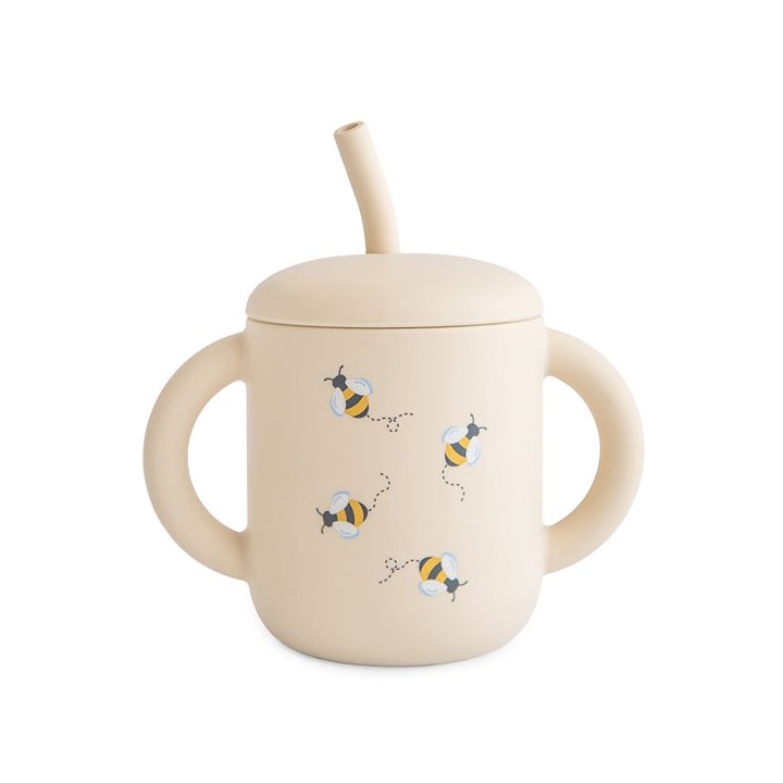 Tasse avec paille
