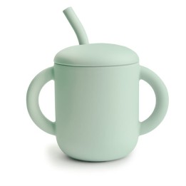 Tasse avec paille