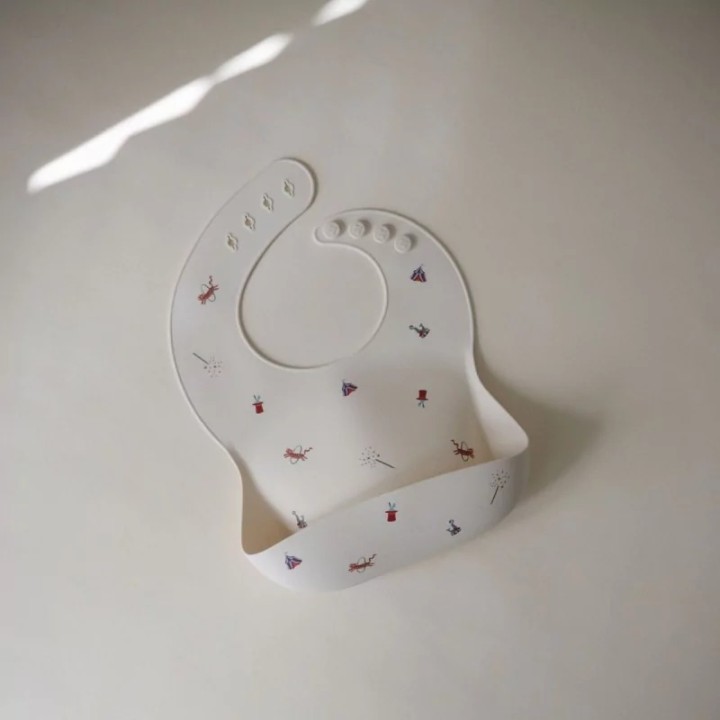 Bavoir en silicone