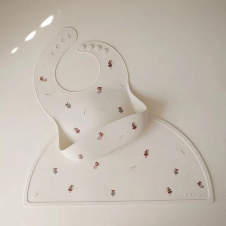 Bavoir en silicone
